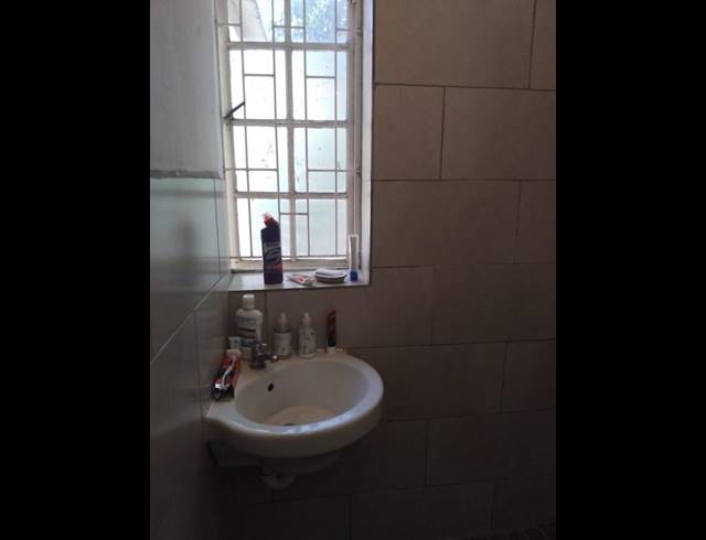 6 BEDROOM PROPERTY TO RENT IN OBSERVATORY